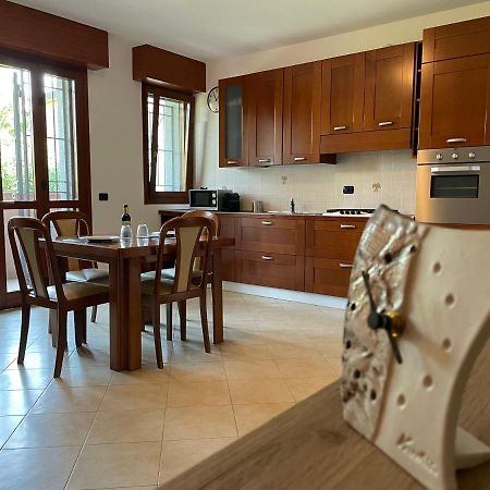 Appartamento Pero Fiera Milano Figino Esterno foto