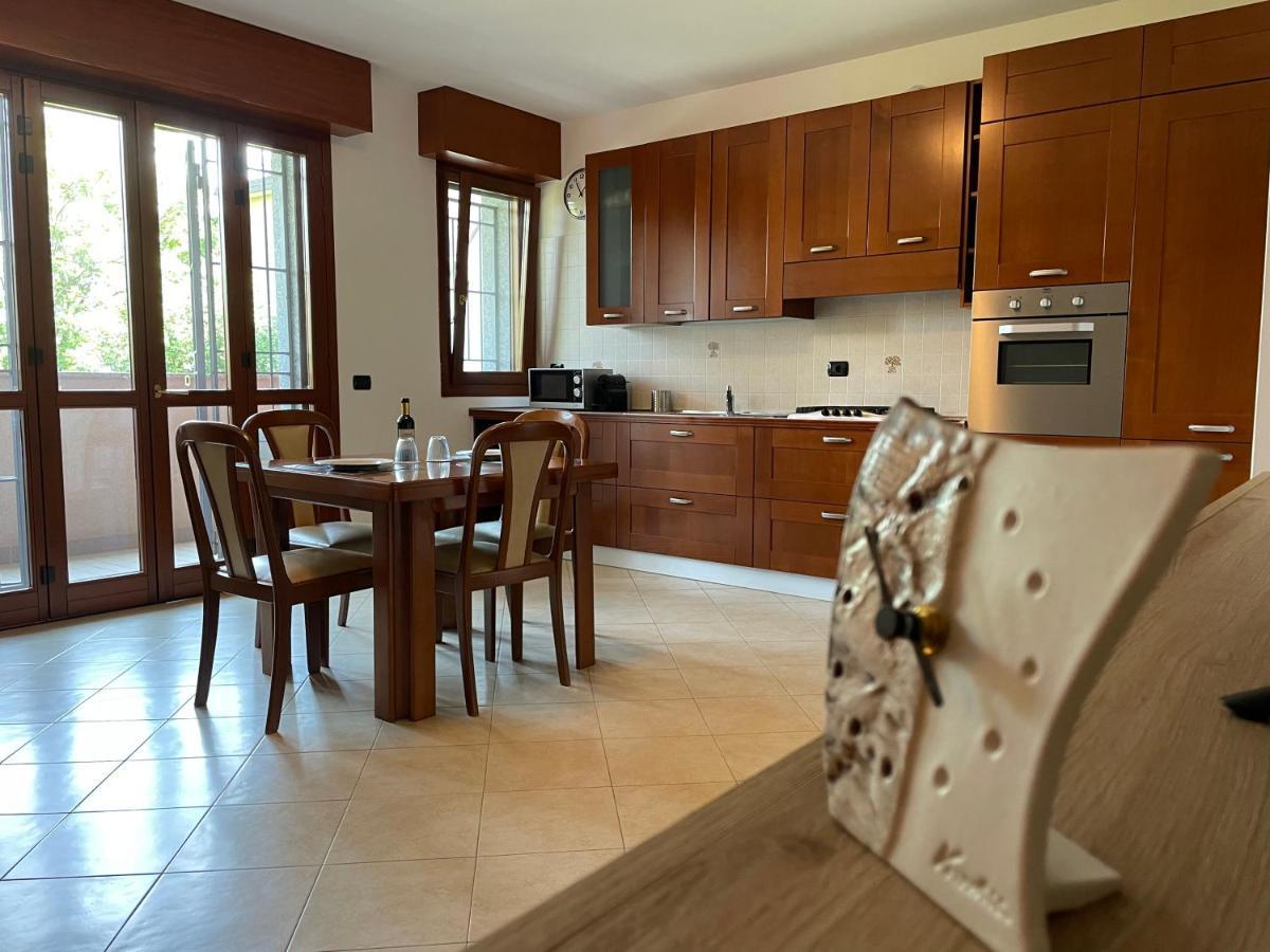 Appartamento Pero Fiera Milano Figino Esterno foto